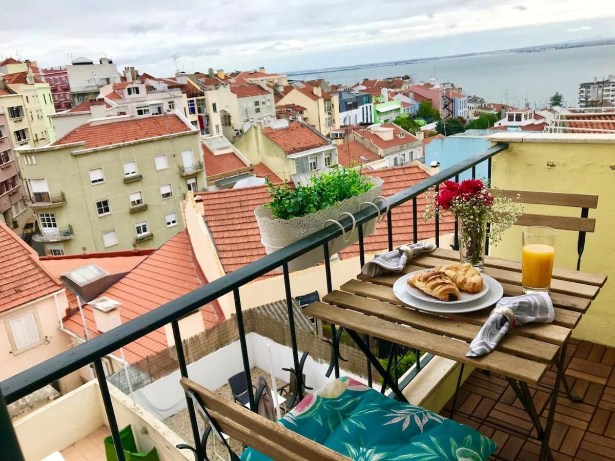 Comfortable Apartment With Balcony And Sea View In Lisbon 50 M² Dış mekan fotoğraf